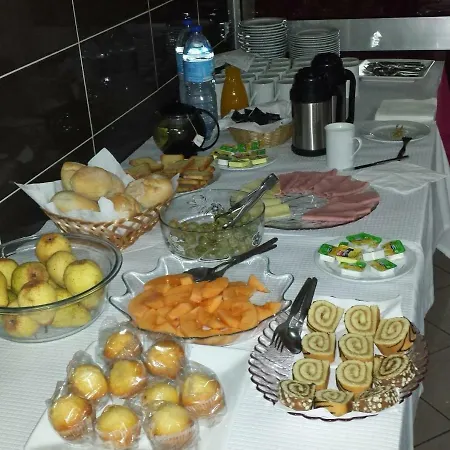 D. Fernando Gæstehus *