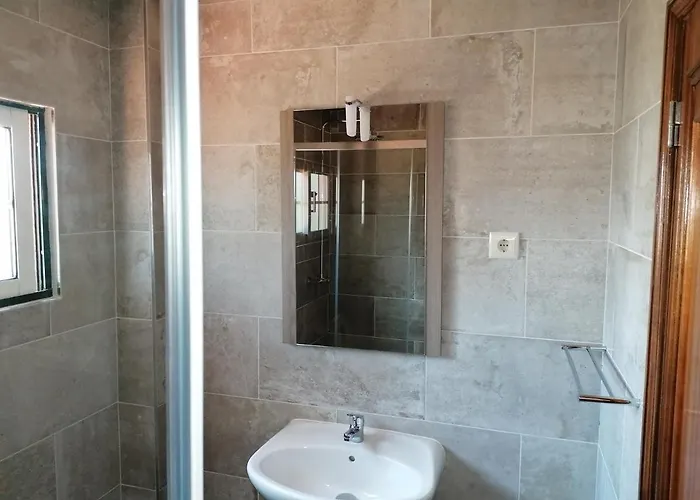 D. Fernando Гостевой дом Визеу